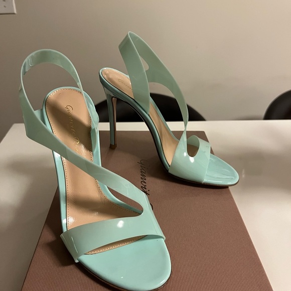 Brand new never worn Gianvito Rossi Metropolis PVC Slingback Sandals. - Picture 7 of 7